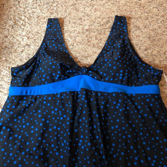 NWT! [Tropical Escape] Swimsuit - Picture 5 of 8